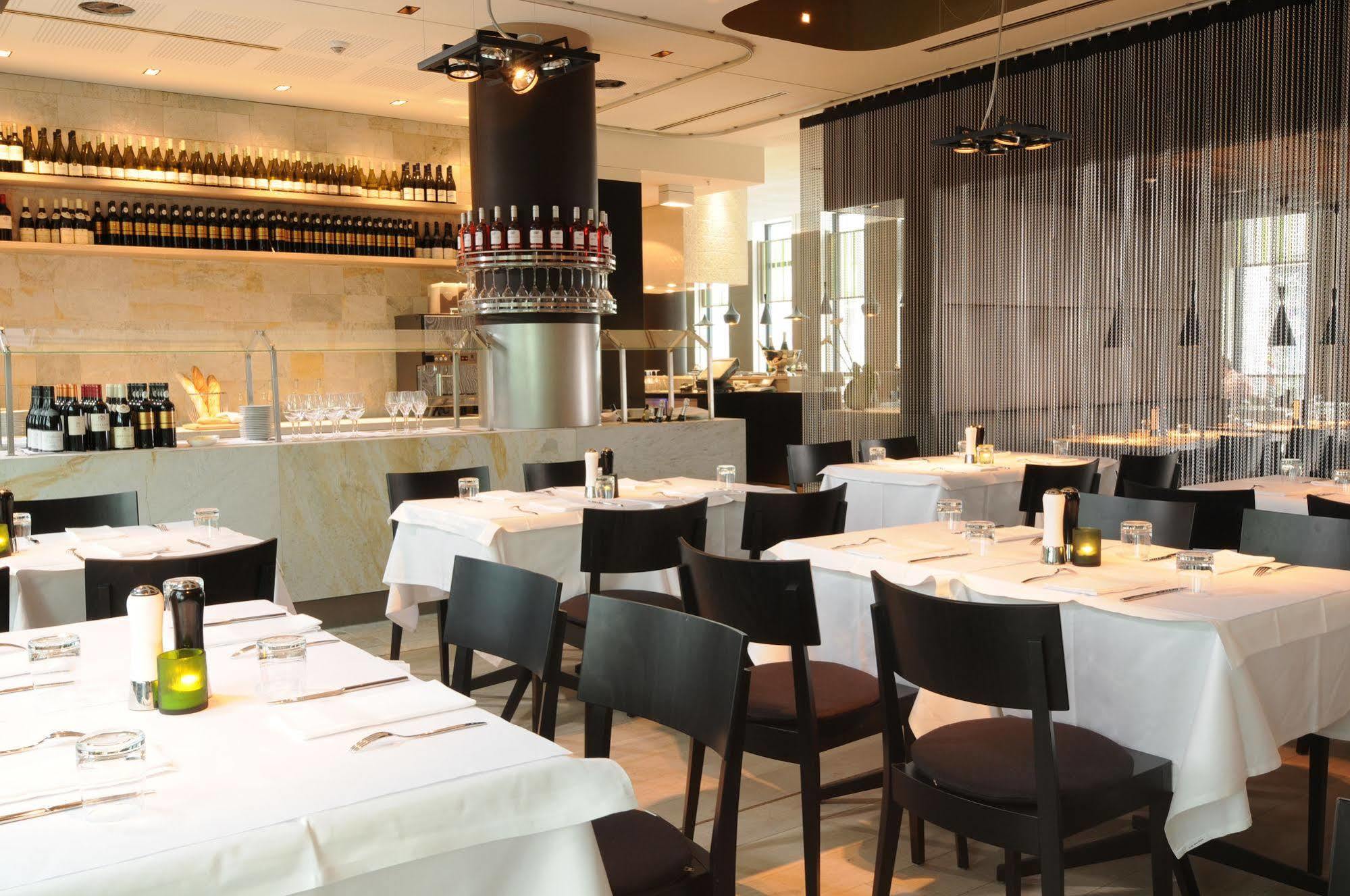 Indigo Berlin-alexanderplatz, An Ihg Отель 4*