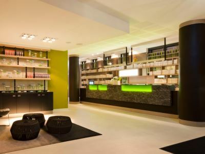 Indigo Berlin-alexanderplatz, An Ihg 4* Берлин